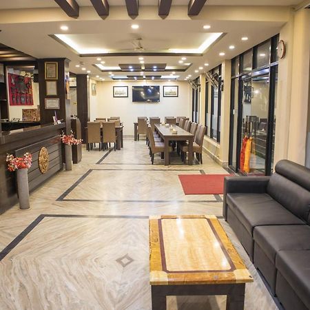 רומינדיי Mirage Inn מראה חיצוני תמונה