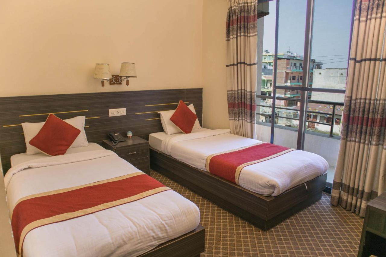 רומינדיי Mirage Inn מראה חיצוני תמונה