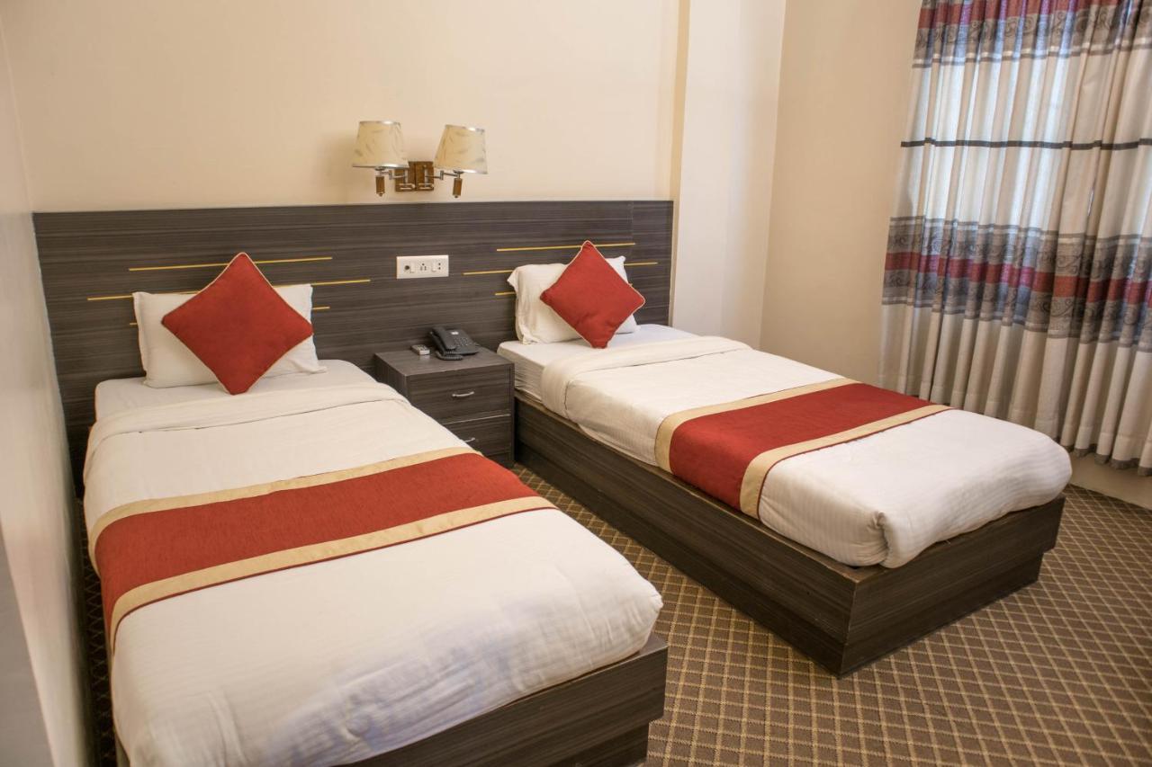 רומינדיי Mirage Inn מראה חיצוני תמונה