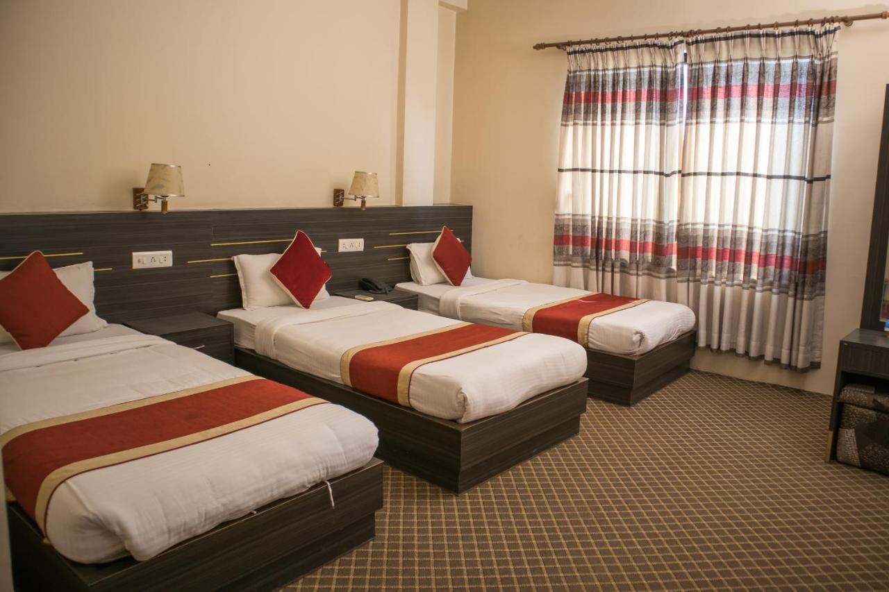 רומינדיי Mirage Inn מראה חיצוני תמונה