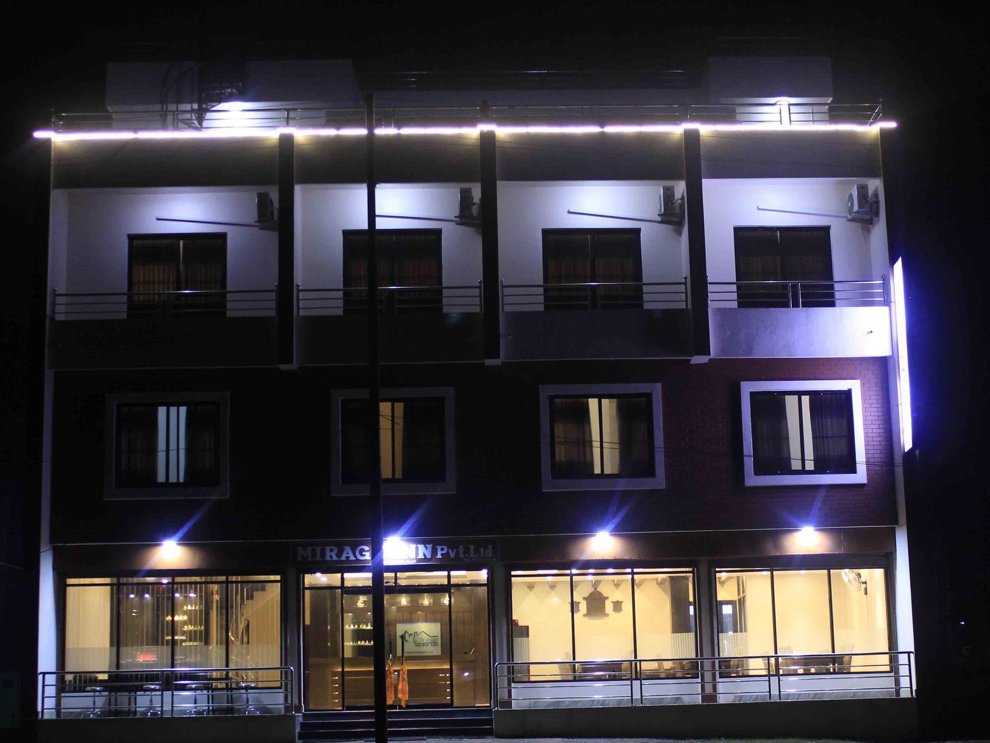 רומינדיי Mirage Inn מראה חיצוני תמונה